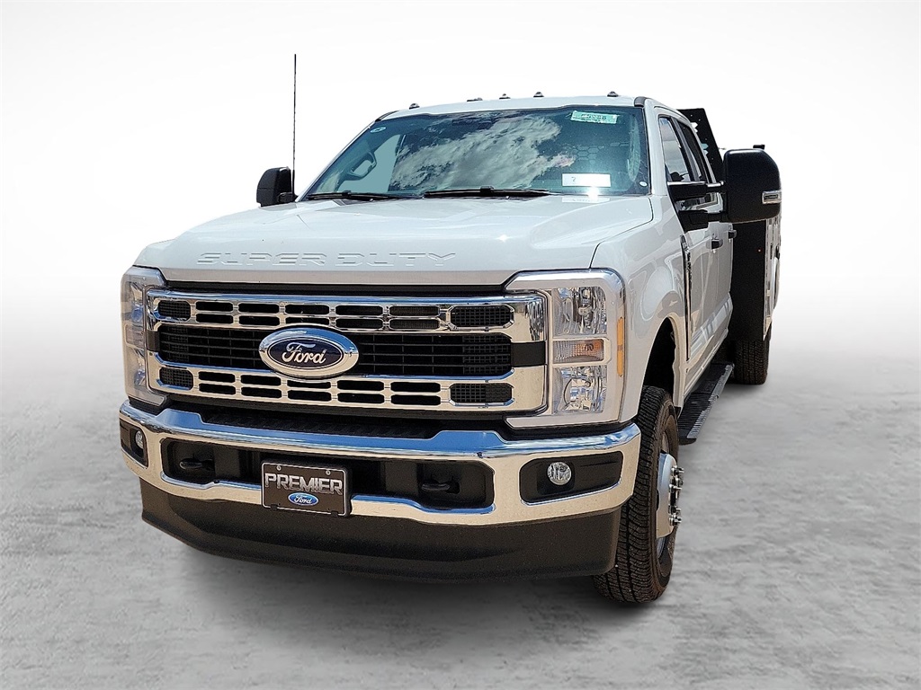 2024 Ford F-350 XL photo 4