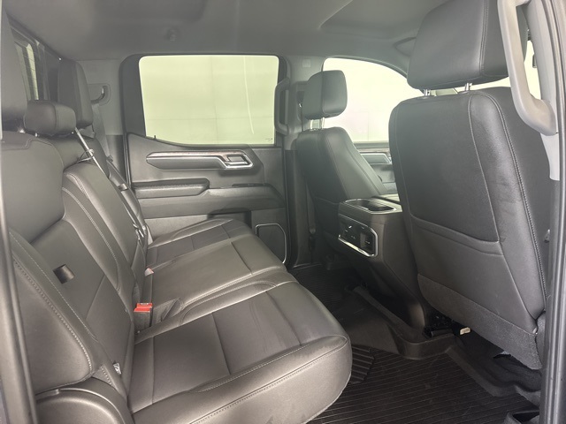 2022 Chevrolet Silverado 1500 LTZ photo 4