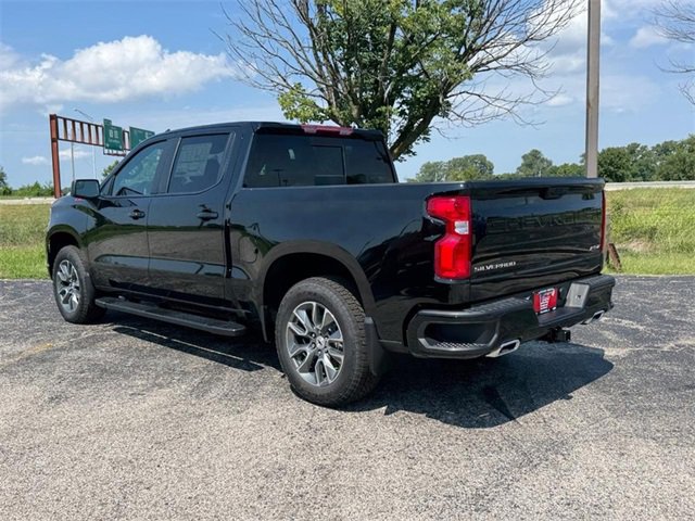 2026 Chevrolet Silverado 1500 RST photo 3