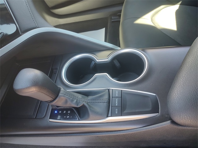 2024 Toyota Camry LE photo 17