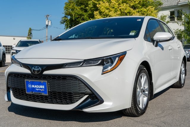 2022 Toyota Corolla SE photo 2