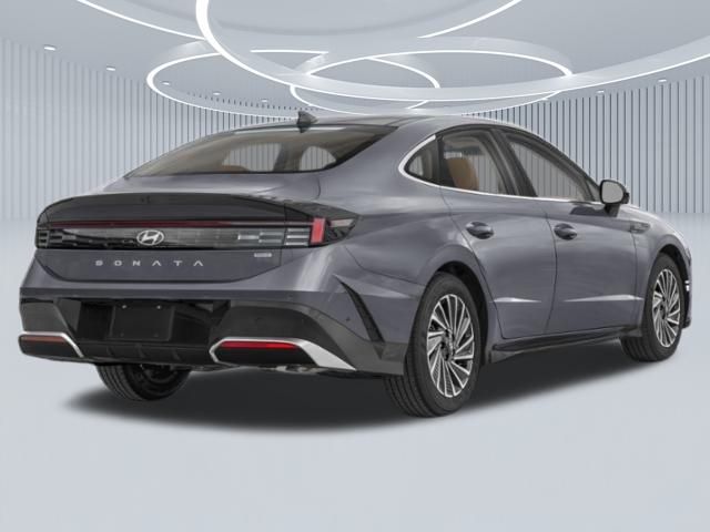 2025 Hyundai Sonata Hybrid Limited photo 2