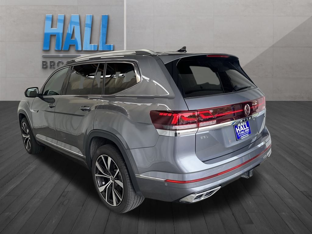 2024 Volkswagen Atlas SEL Premium R-Line photo 3