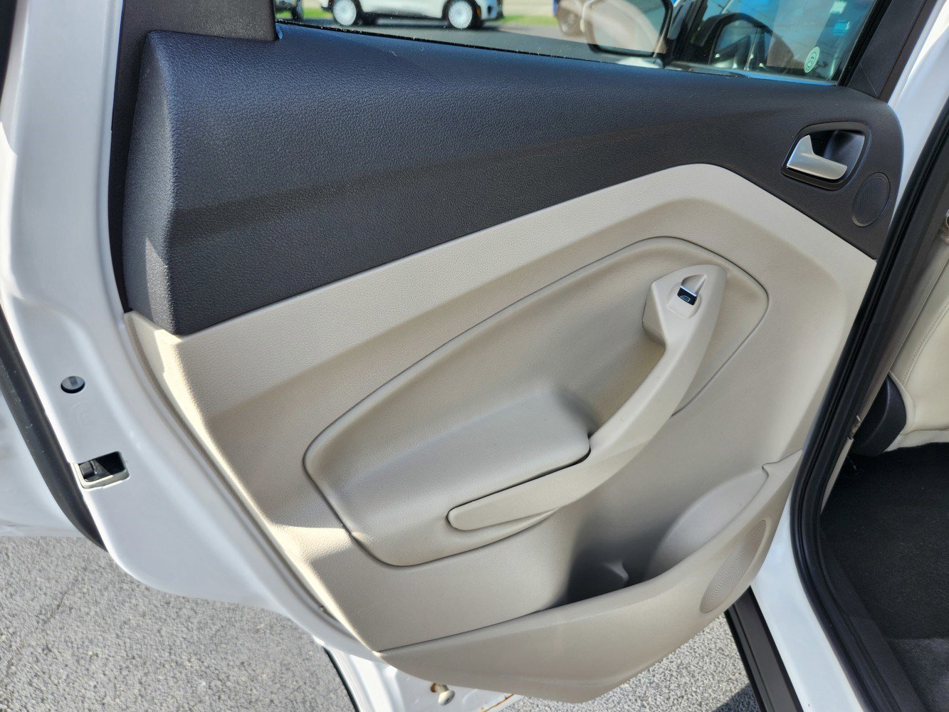 2017 Ford Escape Titanium photo 38