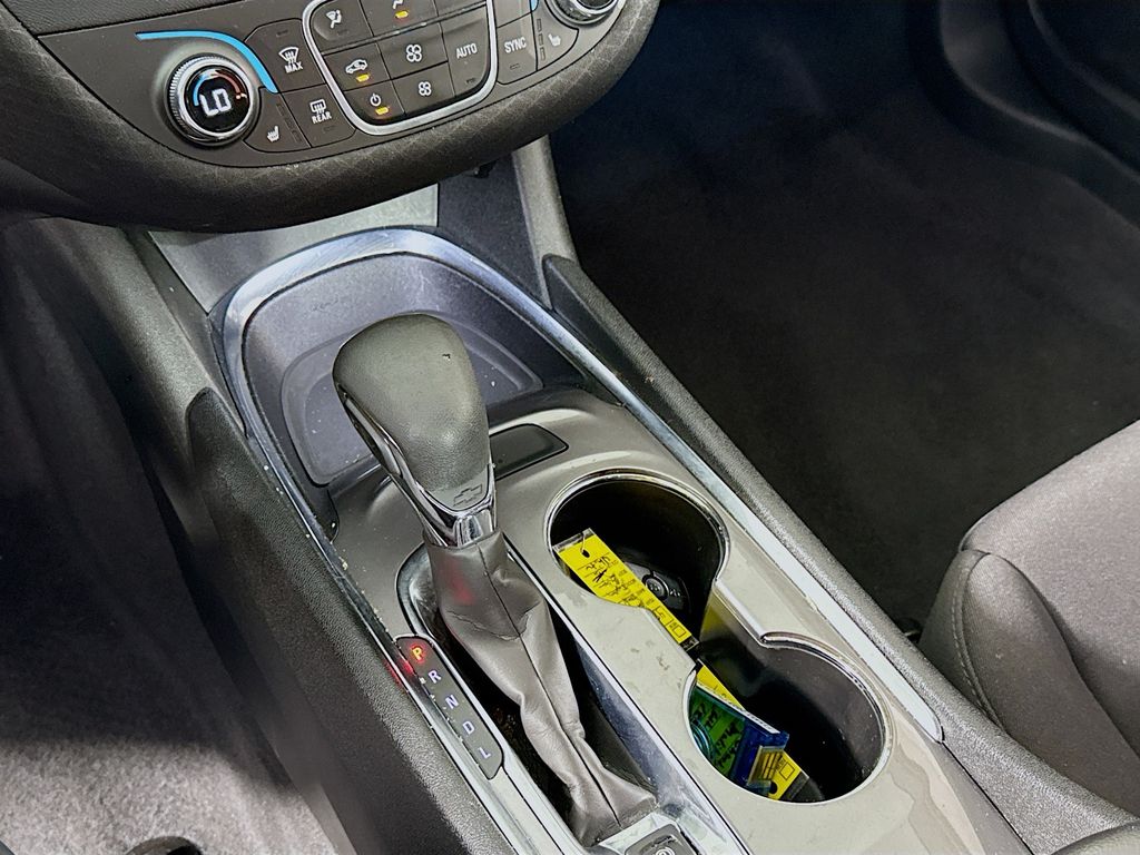 2023 Chevrolet Malibu 1LT photo 17