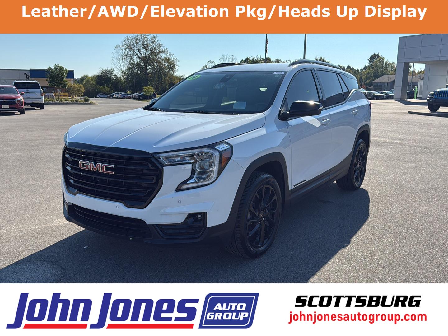2024 GMC Terrain SLT's photo