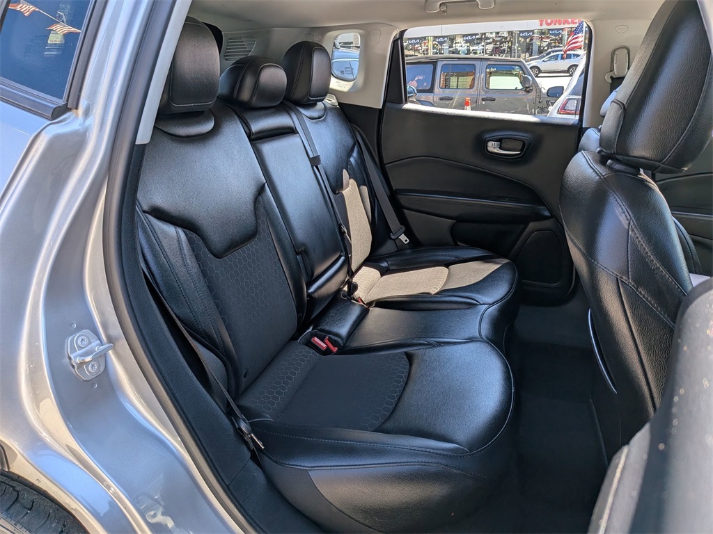 2021 Jeep Compass Altitude photo 20