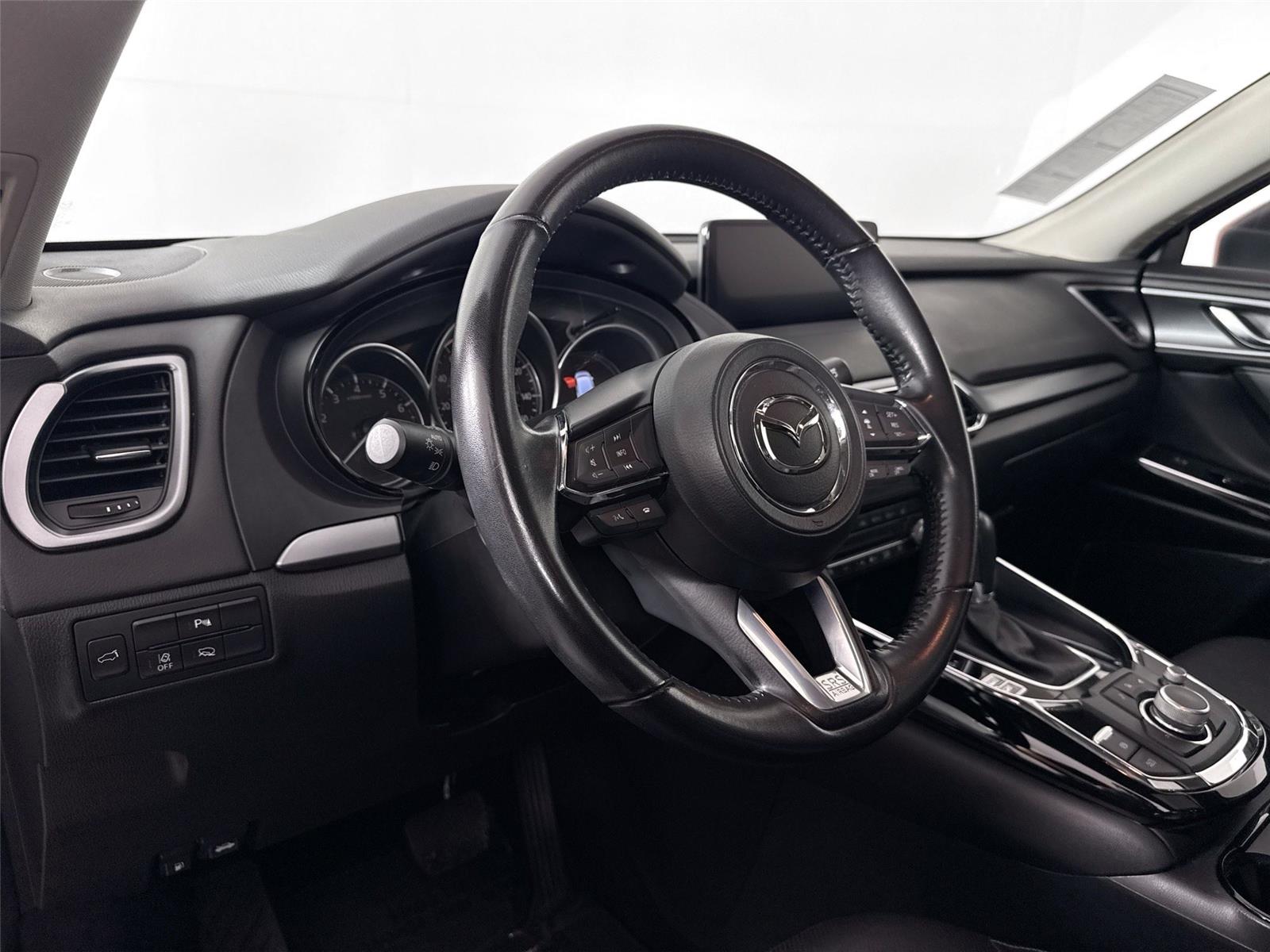 2022 Mazda CX-9 Touring photo 13