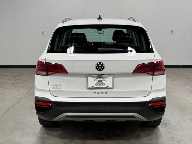 2022 Volkswagen Taos S photo 6