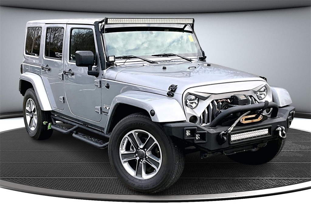2016 Jeep Wrangler Unlimited Sahara's photo