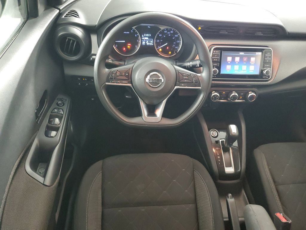 2020 Nissan Kicks S photo 12