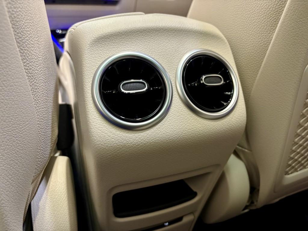 2026 Mercedes Benz GLA 250 photo 15