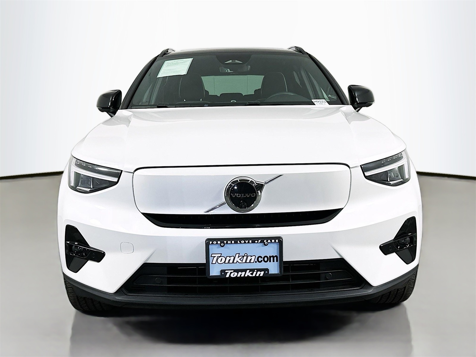 Used 2023 Volvo XC40 Plus with VIN YV4ED3UL1P2036467 for sale in Gladstone, OR