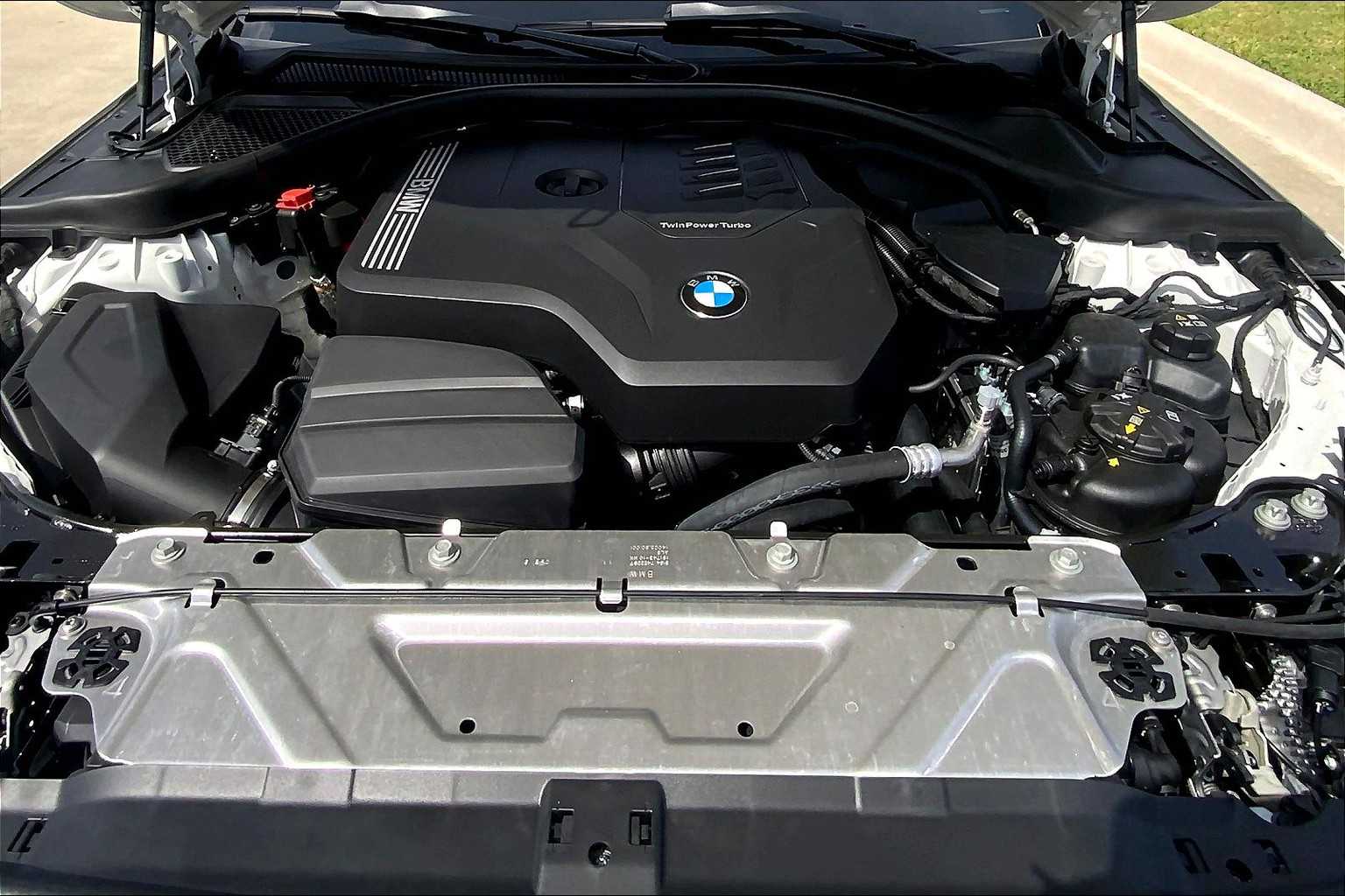 2025 Bmw 230i photo 14