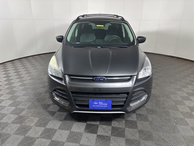 Used 2016 Ford Escape SE with VIN 1FMCU9GX3GUA89568 for sale in Shakopee, Minnesota
