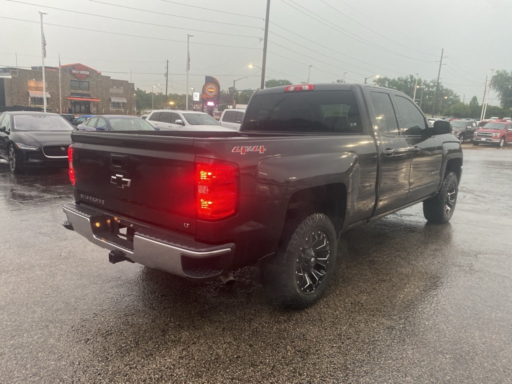 2016 Chevrolet Silverado 1500 LT photo 7