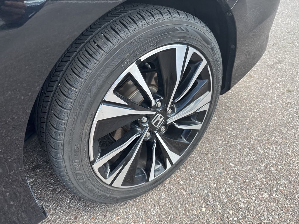 2016 Honda Accord EX photo 21
