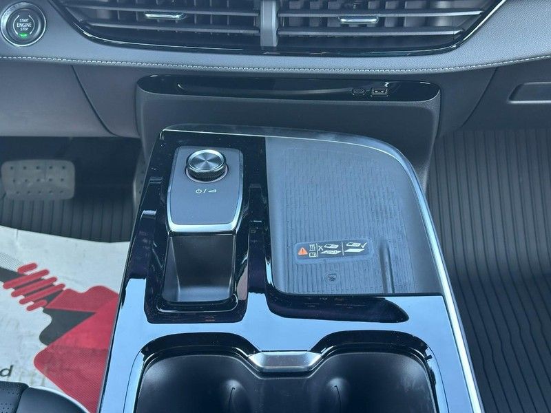2026 Buick Enclave Sport Touring photo 8