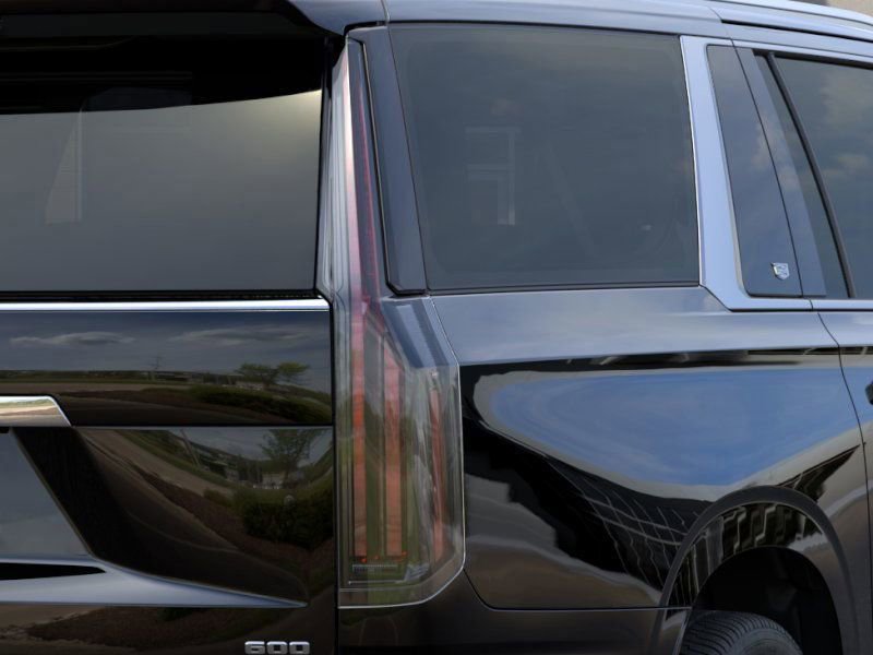 2025 Cadillac Escalade ESV Luxury photo 8