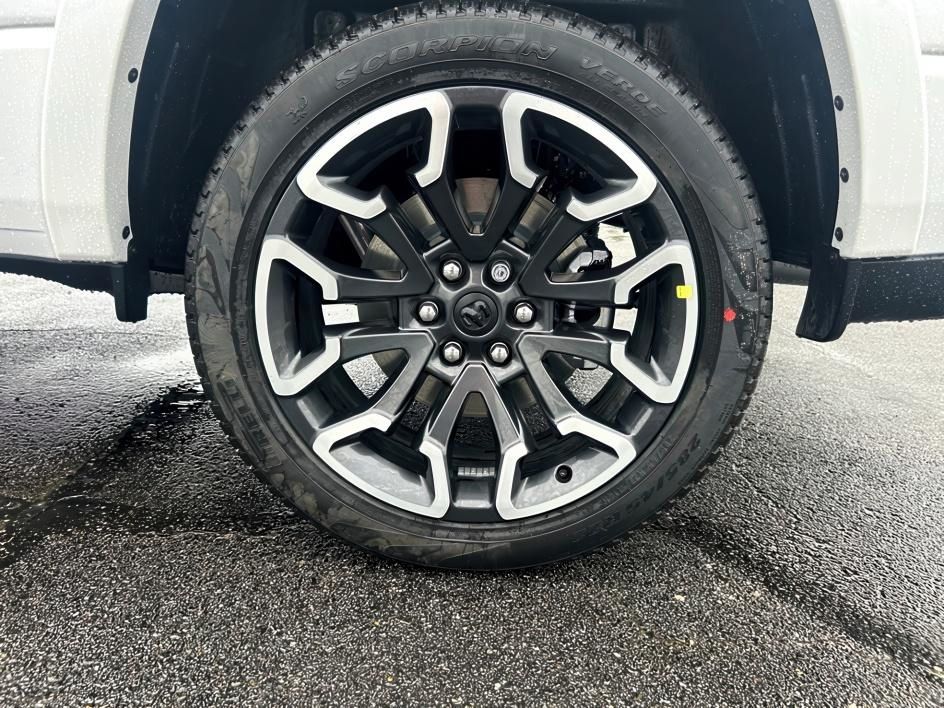 2025 Ram 1500 Limited Longhorn photo 10