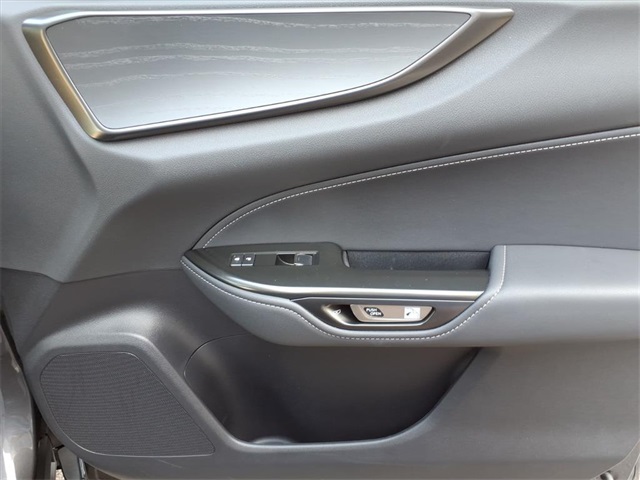 2023 Lexus NX 350h Luxury photo 15
