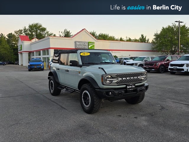 2023 Ford Bronco 4-Door Badlands's photo