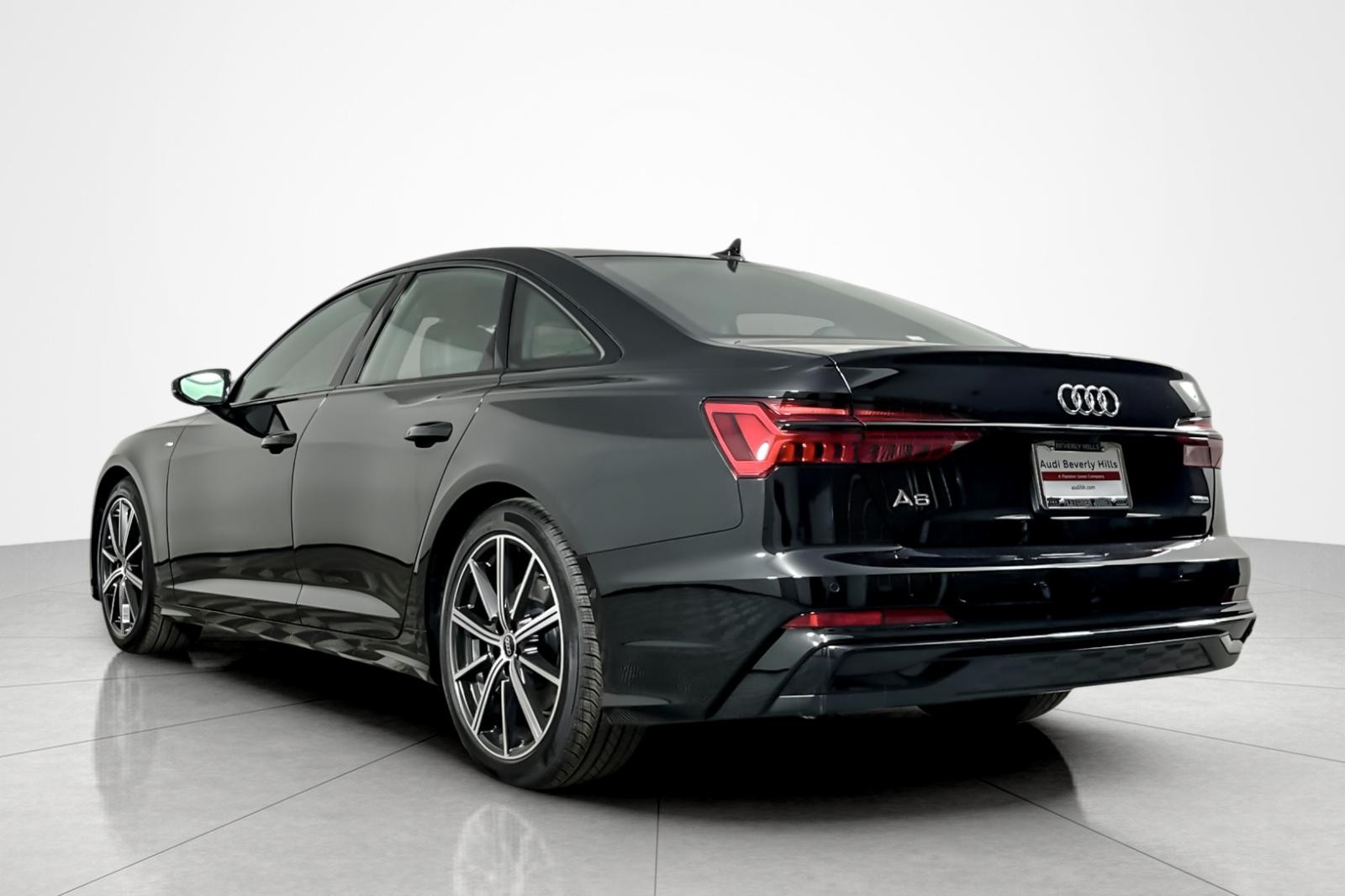 2025 Audi A6 Premium TFSI Quattro photo 4