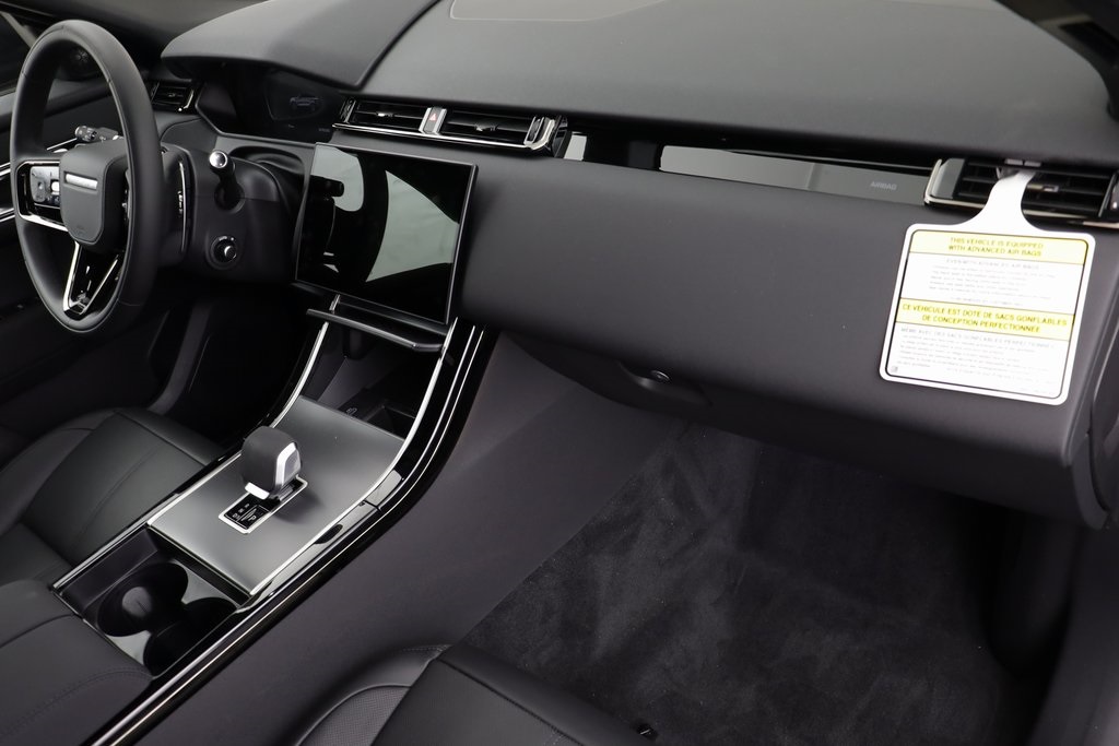 2026 Land Rover Range Rover Velar S photo 18