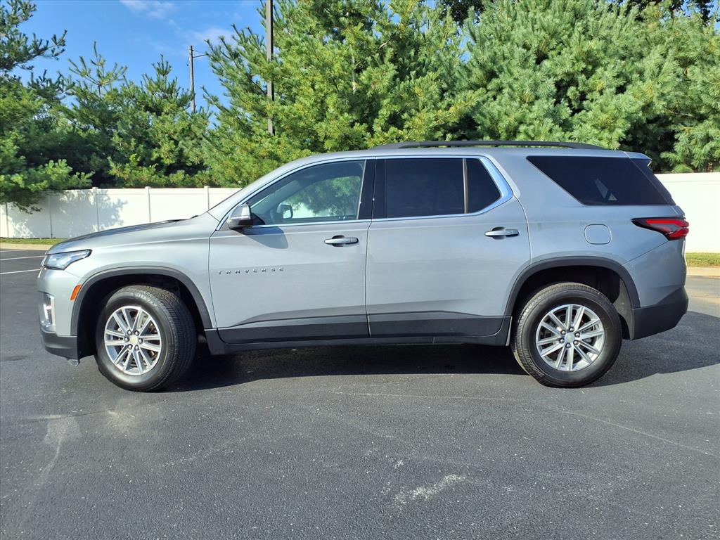 2023 Chevrolet Traverse Cloth photo 10