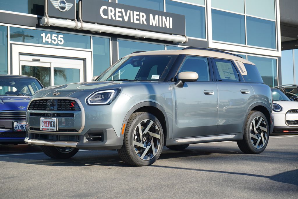 2026 MINI Countryman S's photo