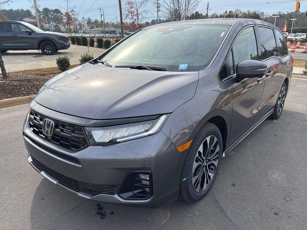 2026 Honda Odyssey Elite's photo