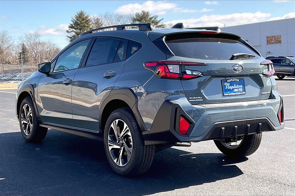 2025 Subaru Crosstrek Premium photo 3