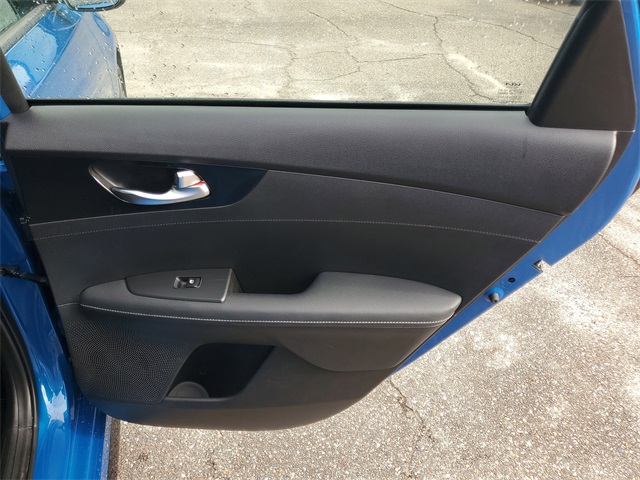 2023 Kia Forte GT-Line photo 33