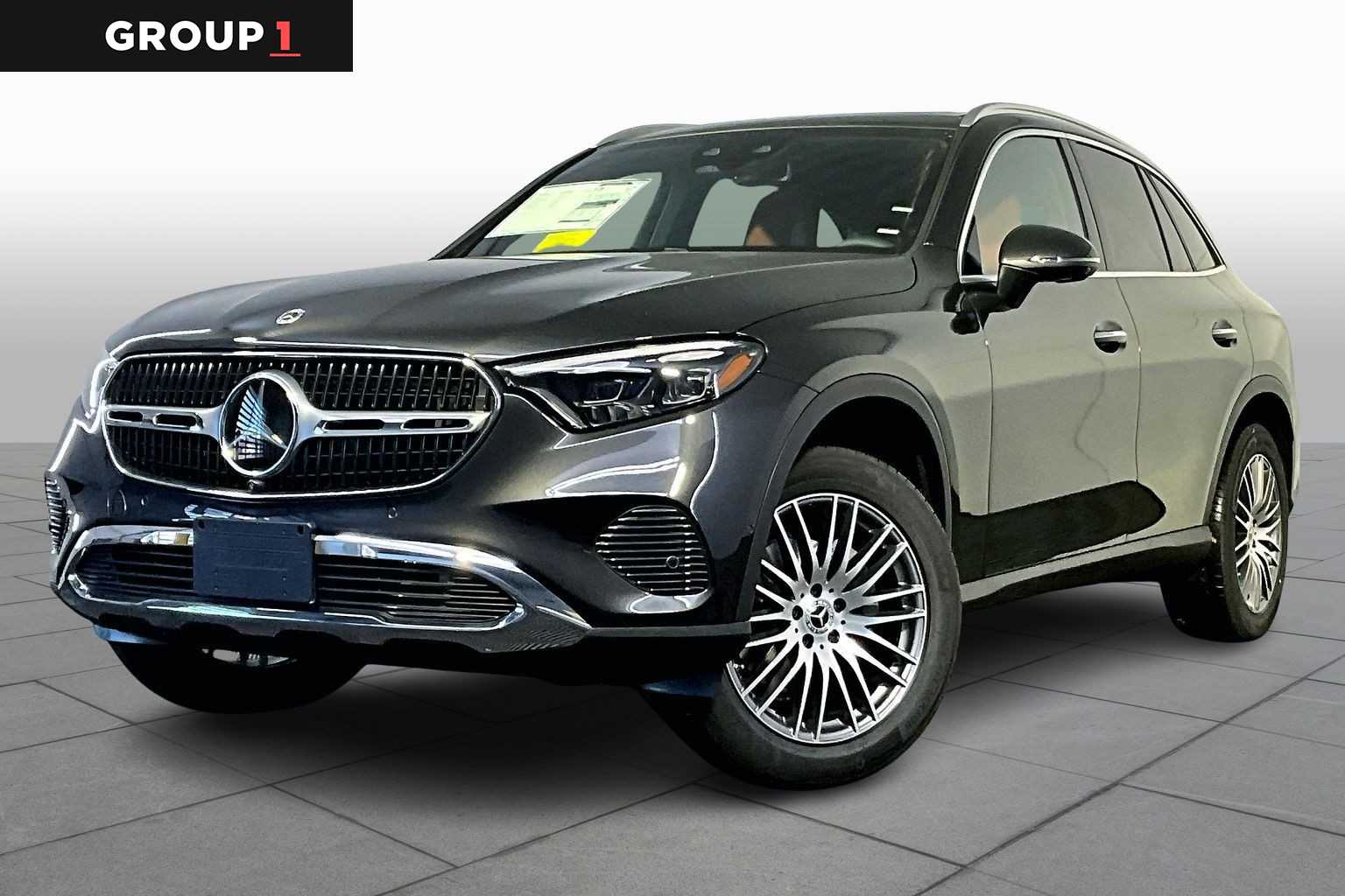 2026 Mercedes-Benz GLC Base's photo