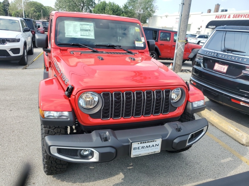 2025 Jeep Gladiator Sport photo 2