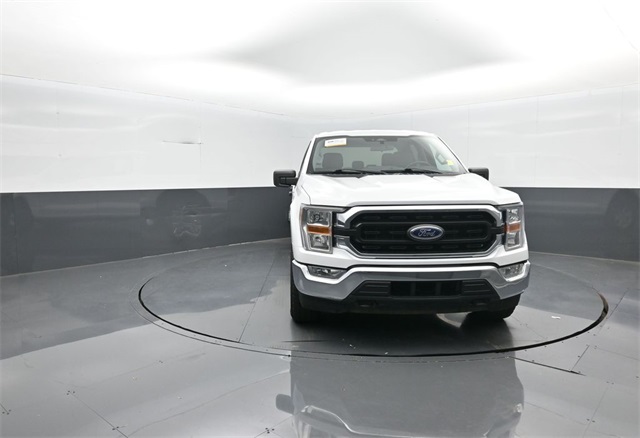 2022 Ford F-150 XLT photo 2