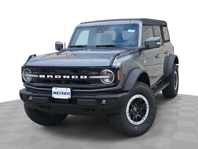 2024 Ford Bronco 4-Door Outer Banks's photo