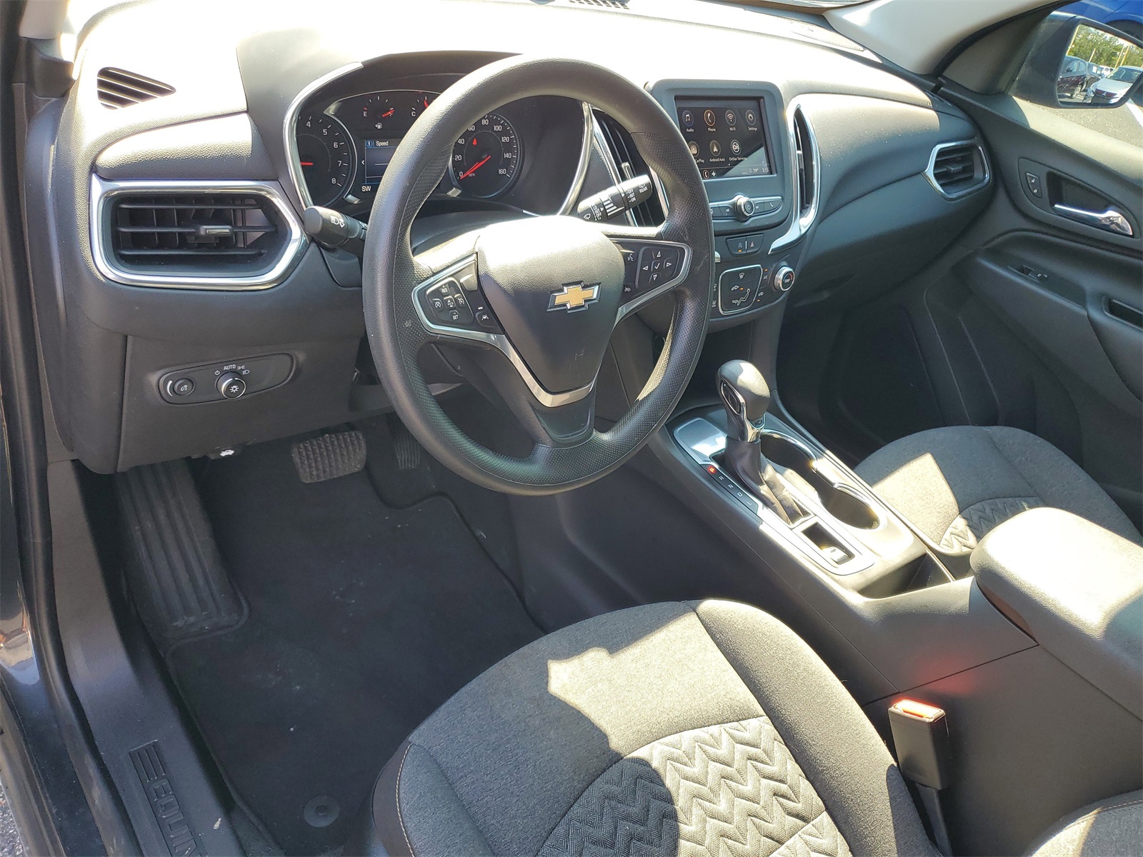 2022 Chevrolet Equinox LT photo 6