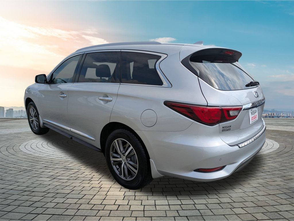 2020 Infiniti QX60 Luxe photo 4