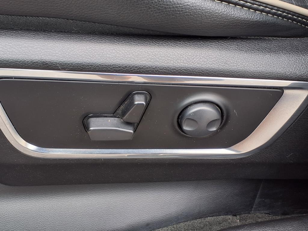2024 Ram 1500 Laramie photo 4