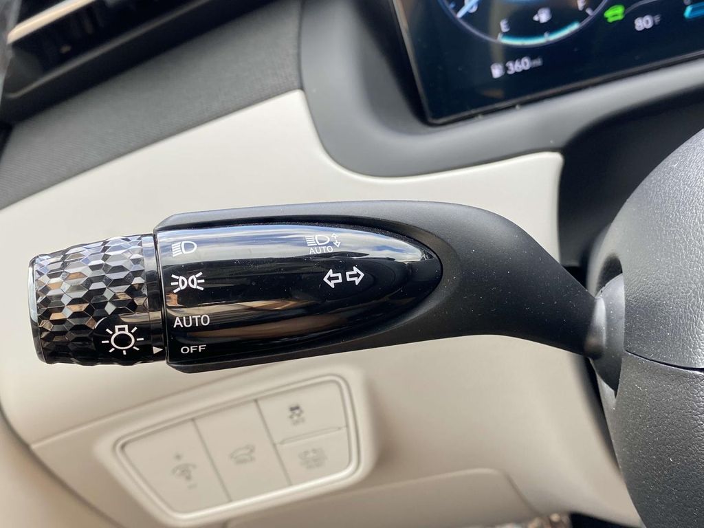 2024 Hyundai Tucson Hybrid Limited photo 23