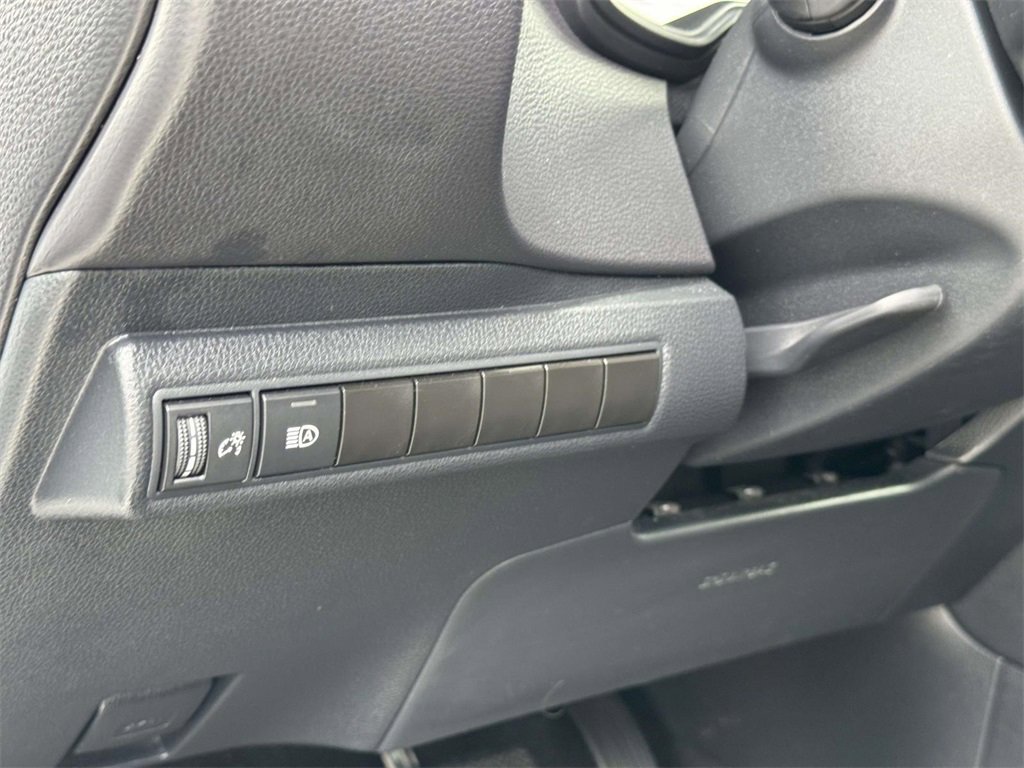 2024 Toyota Corolla LE photo 8
