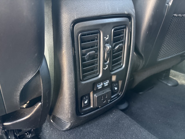 2023 Dodge Durango R/T photo 9