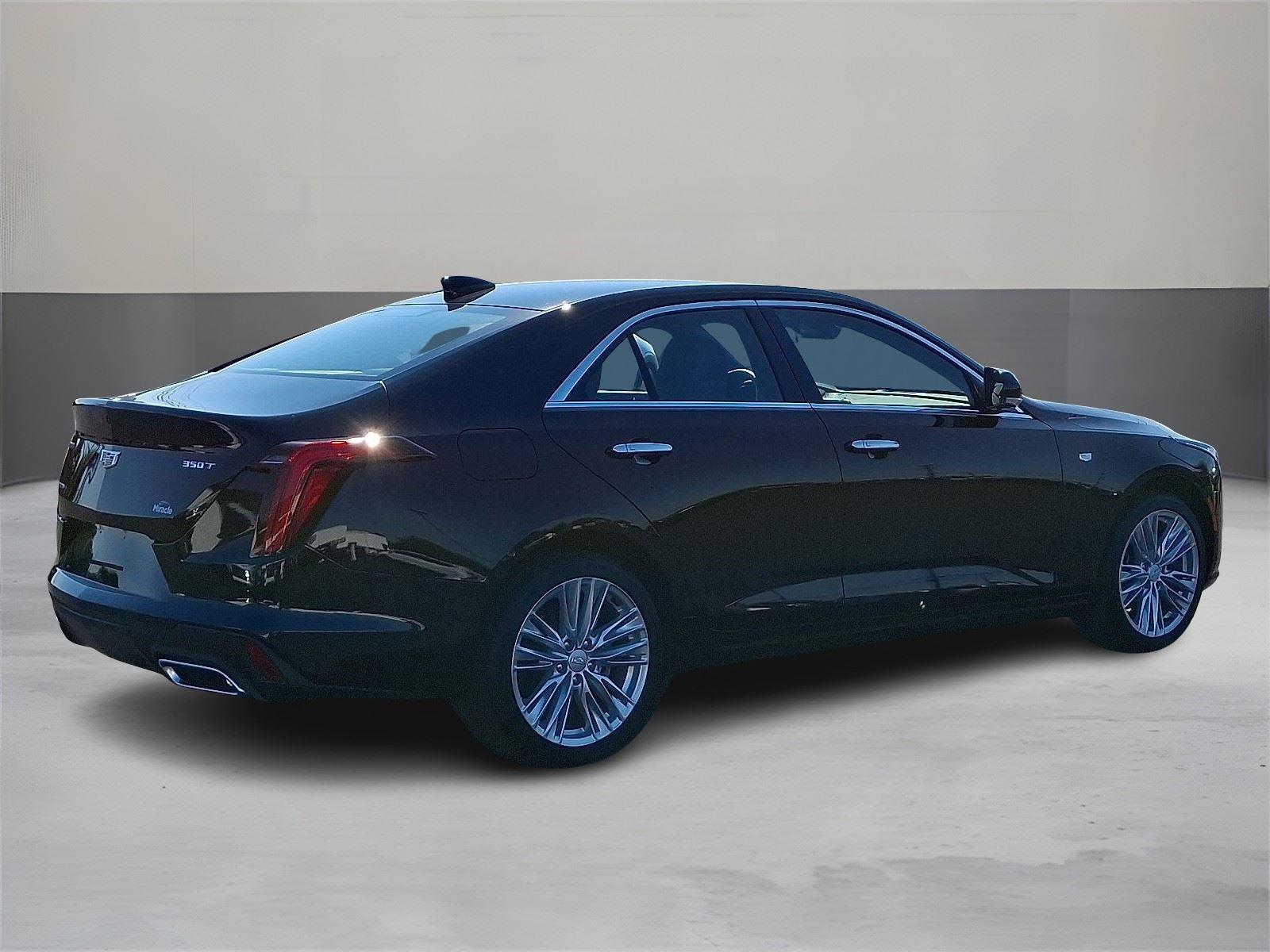 2025 Cadillac CT4 Premium Luxury photo 3