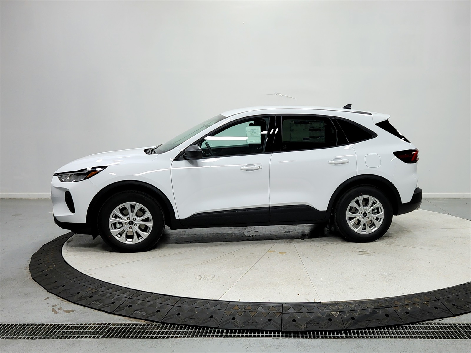 2026 Ford Escape Active photo 2