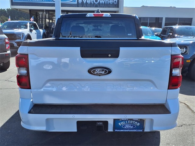 2025 Ford Maverick photo 3