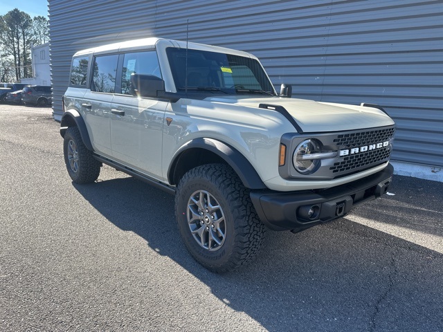 2025 Ford Bronco 4-Door Badlands's photo