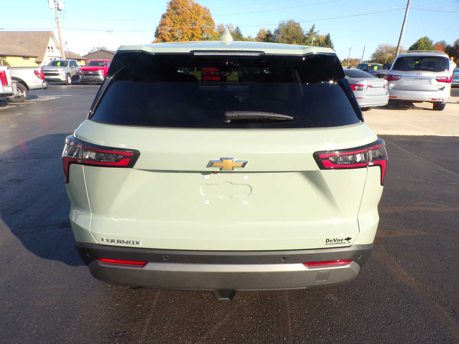 2026 Chevrolet Equinox LT photo 2