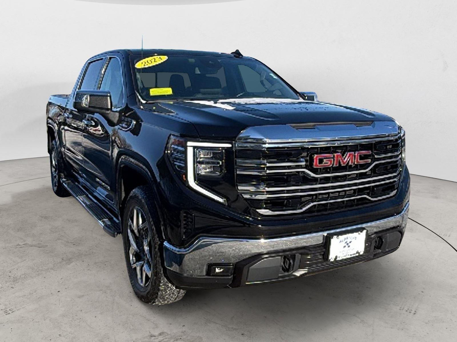 2023 GMC Sierra SLT's photo