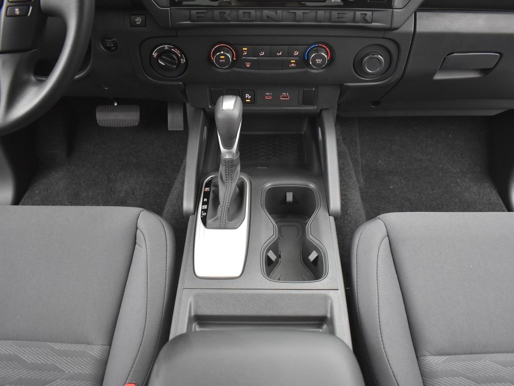 2026 Nissan Frontier S photo 12
